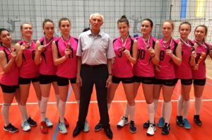 Read more about the article Липецкие волейболистки стали третьими на Всероссийских соревнованиях