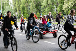 Read more about the article Лигерад, лонгборд, самокат и ролики – липецкий велопарад собрал более 3,5 тысяч участников