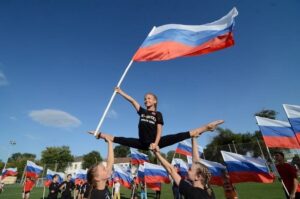 Read more about the article Забег , который посвящен празднованию Дня государственного флага Российской Федерации