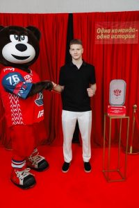 Read more about the article Липецкий хоккеист подписал контракт с системой КХЛ! 